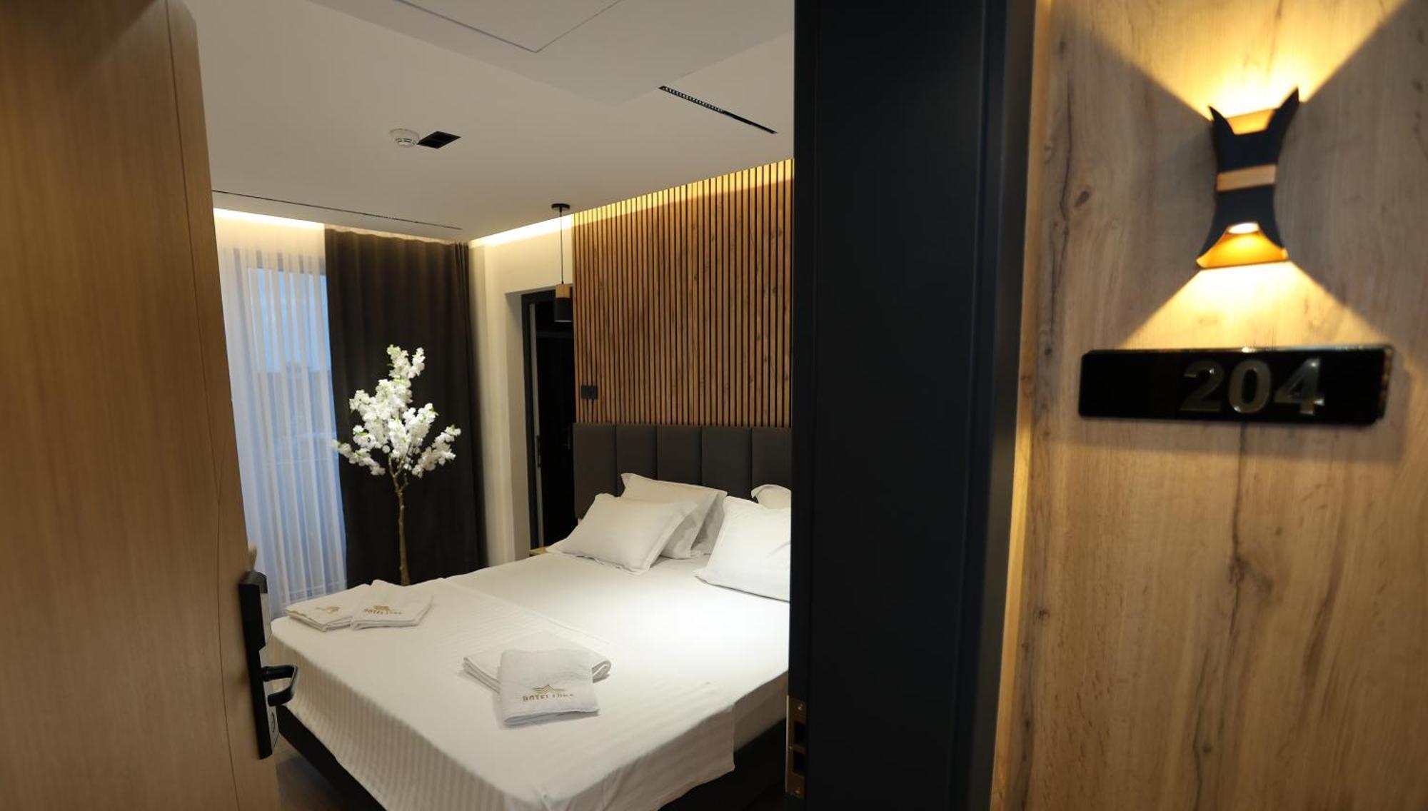 Hotel Luna Prizren Buitenkant foto