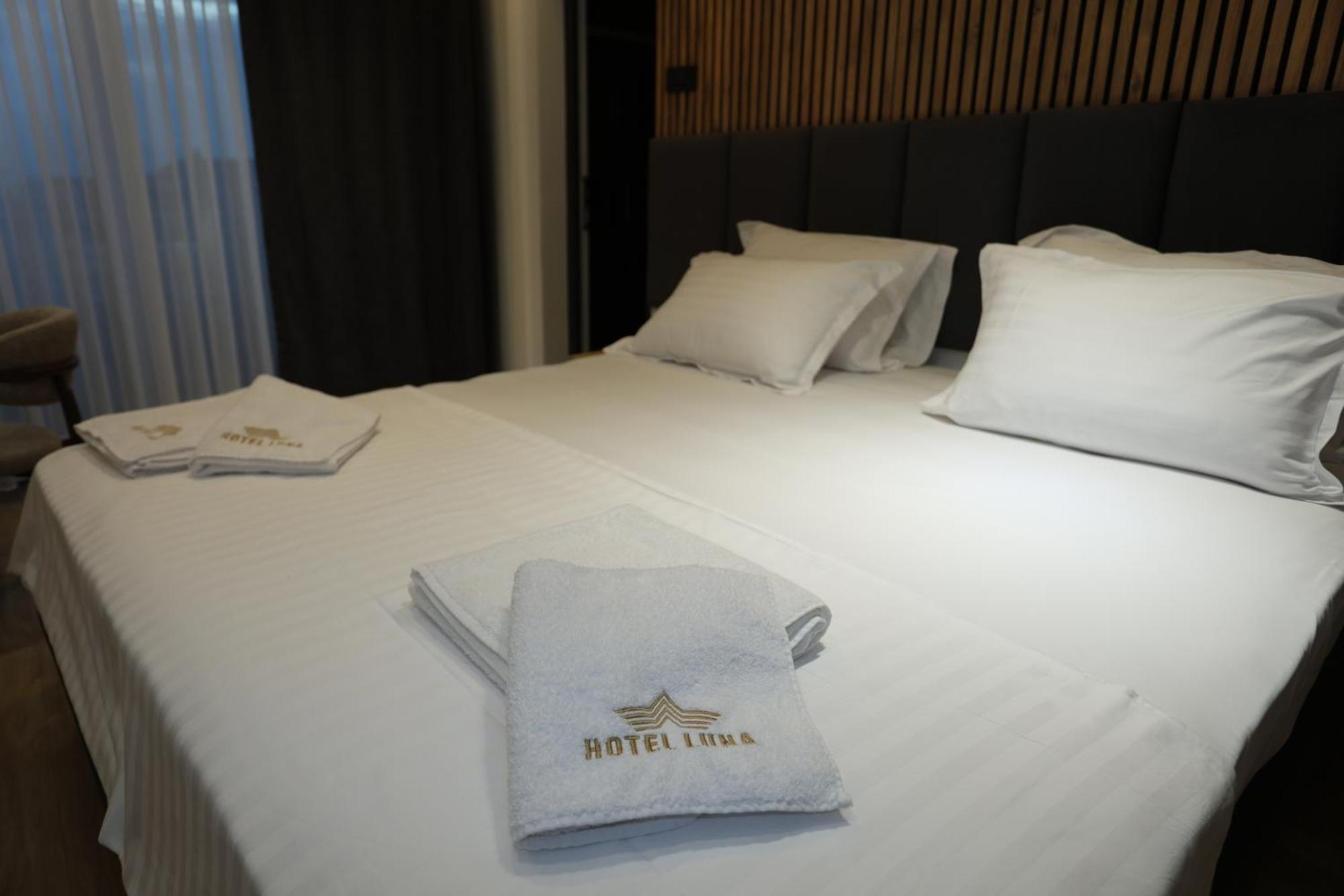 Hotel Luna Prizren Buitenkant foto