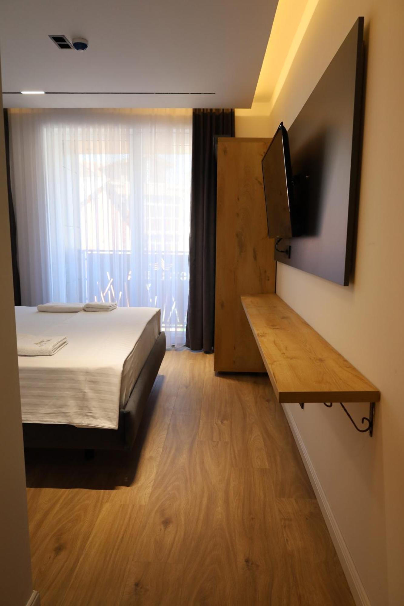 Hotel Luna Prizren Buitenkant foto